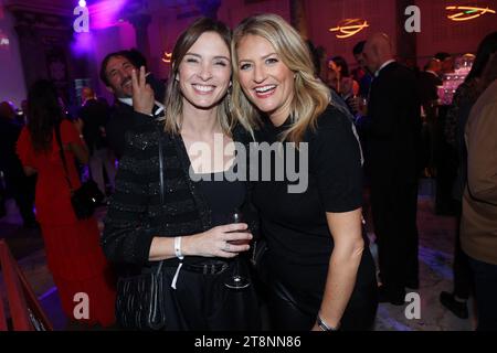 Paris, France. 20 novembre 2023. Isabelle Ithurburu et Astrid Bard assistent à la nuit du Rugby après la fête à Paris, France, le 20 novembre 2023. Photo de Jerome Dominé/ABACAPRESS.COM crédit : Abaca Press/Alamy Live News Banque D'Images