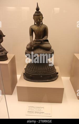 Art birman, c. 19e-20e siècle, Bouddha de médecine, Musée national de Thaïlande, Bangkok Banque D'Images