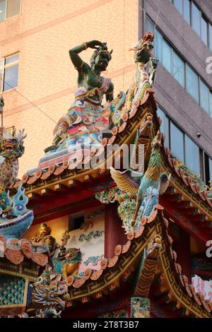 Temple Ciyou, dédié à la déesse de la mer Mazu. Région de Songshan, Taipei, Taïwan Banque D'Images