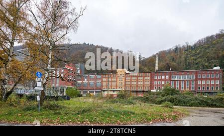 Koblenzer Brauerei beantragt Insolvenz 21.11.2023, Rheinland-Pfalz, Koblenz-Stolzenfels : Die Koblenzer Brauerei GmbH Hat am 20.11.2023 beim Insolvenz angemeldet. Ein entsprechender Antrag der Geschäftsführung ist beim Amtsgericht Koblenz eingegangen. *** Koblenzer Brauerei dossiers d'insolvabilité 21 11 2023, Rhénanie-Palatinat, Koblenz Stolzenfels Koblenzer Brauerei GmbH a déposé une demande d'insolvabilité le 20 11 2023 Une demande correspondante de la direction a été reçue par le tribunal local de Coblence crédit : Imago/Alamy Live News Banque D'Images