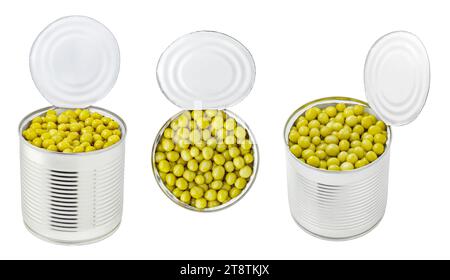 Boîtes de conserve de nourriture en conserve avec des pois verts, trois morceaux ouverts, isolés sur fond blanc Banque D'Images