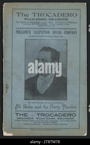 Grand Opera House (Wellington, Nouvelle-Zélande) : Pollard's Liliputian Opera Company dans la nouvelle grande pantomime de Noël, Ali Baba et les quarante voleurs. M. Tom Pollard, locataire unique et propriétaire. Couverture avant du programme. 1894, couverture bleue montre un portrait de M. Tom Pollard. En haut et en bas sont des annonces pour le Trocadéro dans Willis Street, pour des dîners privés, soupers et banquets - les «meilleures salles à manger aménagées dans la colonie Banque D'Images