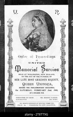 Ordre des travaux au service commémoratif uni tenu à Wellington, Nouvelle-Zélande, Nouvelle-Zélande, le jour des funérailles de sa défunte Majesté, la reine Victoria, devant les édifices du Parlement, le samedi 2 février 1901. Couverture du programme, présente un portrait ovale incrusté de la reine Victoria au centre, avec des colonnes enveloppées de lierre de chaque côté et une bordure noire autour Banque D'Images