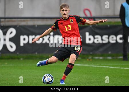 Tubize, Belgique. 21 novembre 2023. Martin Wasinski (13 ans) de Belgique photographié lors d'un match amical de football entre les équipes nationales de moins de 20 ans de Belgique et de France le mardi 21 novembre 2023 à Tubize, Belgique . Crédit : Sportpix/Alamy Live News Banque D'Images