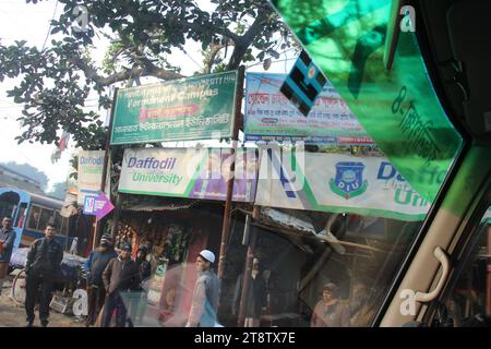 Panneau de l'Université Daffodil, Dhaka, Bangladesh Banque D'Images