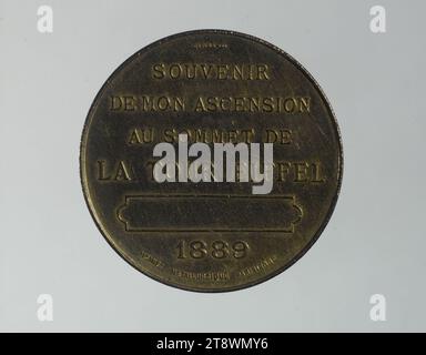 Souvenir d'une ascension au sommet de la Tour Eiffel, 1889, Trotin, Charles, graveur en médailles, Array, Numismatique, Médaille, diamètre : 4,2 cm, poids (dimension du type) : 41,75 g. Banque D'Images