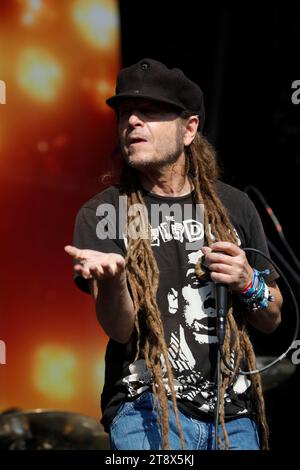 Mexico, Mexique. 19 novembre 2023. 19 novembre 2023, Mexico, Mexique : le chanteur américain Keith Morris se produit sur scène pendant la troisième journée du Festival de musique Corona Capital 2023 à Autodromo Hermanos Rodriguez. Le 19 novembre 2023 à Mexico, Mexique. (Photo de Essene Hernandez/Eyepix/Sipa USA) crédit : SIPA USA/Alamy Live News Banque D'Images