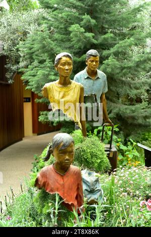 Singapour, jardins au bord de la baie. Sculptures en dôme floral. Banque D'Images