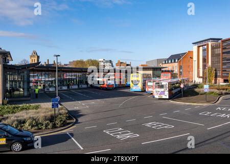 Lincoln Central bus Station, Oxford Street, Lincoln City, Lincolnshire, Angleterre, ROYAUME-UNI Banque D'Images