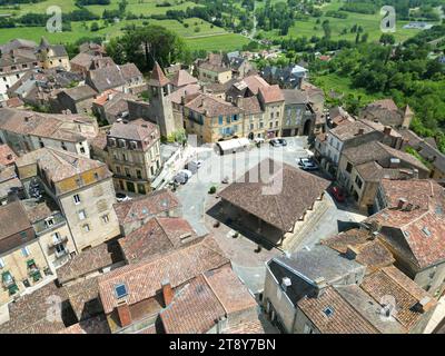 Belves centre ville Dordogne France drone,aérien Banque D'Images