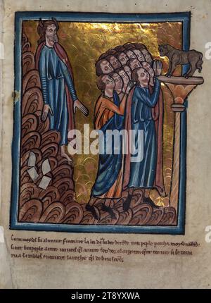 Enluminated Manuscript, Bible Pictures by William de Brailes, The Israélites Worship the Golden Calf and Moïse Breaks the Tablets, Un volume comprenant vingt-quatre feuilles de Bible Pictures de W. de Brailes, un artiste anglais actif à Oxford au milieu du XIIIe siècle. Sept feuilles d'un même ensemble d'images sont maintenant au Musée Marmottan à Paris. Ces 31 feuilles sont tout ce qui reste d'un cycle d'images qui contenait autrefois au moins 98 miniatures, et qui était le plus long cycle de miniatures bibliques ayant survécu du XIIIe siècle en Angleterre Banque D'Images