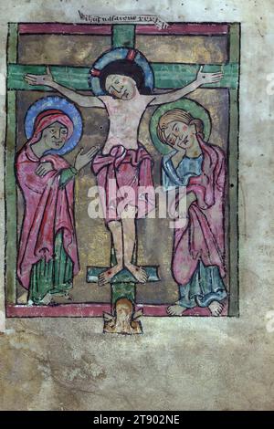 Psautier de Saint Marie de Strasbourg, Crucifixion, ce psautier latin a été fabriqué dans la seconde moitié du XIIIe siècle pour être utilisé dans le diocèse de Constance, en Allemagne. Au XIVe siècle, il appartenait à l'église de Saint Marie de Strasbourg, d'où il tire son nom. La longue vie et l'utilisation enthousiaste du manuscrit sont attestées par une multitude d'inscriptions ajoutées, de prières et d'antiphons avec neumes, la plupart datant du XVe ou XVIe siècle Banque D'Images