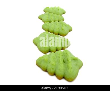 Photo de sapin de noël vert spritz sur une assiette Banque D'Images