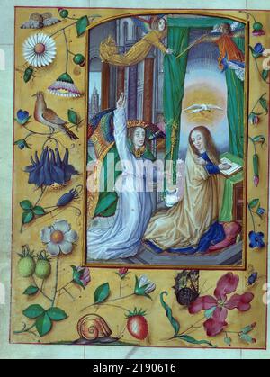 Aussem heures, Annonciation, avec des fleurs et des insectes dans les marges, ce livre d'heures du début du XVIe siècle a été réalisé pour la famille Aussem à Cologne, Allemagne, une provenance proclamée par héraldique familiale dans le manuscrit, ainsi que les armoiries de Cologne estampillées sur sa reliure en cuir d'origine. Richement illuminé tout au long de miniatures pleine page et d'initiales historiées, le manuscrit est tout aussi remarquable pour les décorations marginales qui entourent les scènes figuratives Banque D'Images