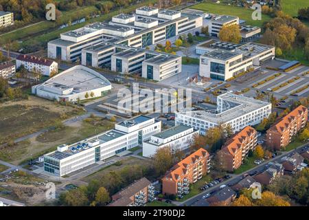 Luftbild, HSHL Hochschule Hamm-Lippstadt Campus Hamm, Baustelle und Neubau WissenschaftsQuartier SCI:Q Science Quarter Paracelsuspark, Mitte, Hamm, Ruhrgebiet, Nordrhein-Westfalen, Deutschland ACHTUNGxMINDESTHONORARx60xEURO *** vue aérienne, HSHL Université des Sciences appliquées Hamm Lippstadt Campus Hamm, chantier et nouveau bâtiment ScienceQuartier SCI Q Science Quarter Paracelsuspark, centre, Hamm, région de la Ruhr, Rhénanie du Nord-Westphalie, Allemagne ATTENTIONxMINDESTHONORARx60xEURO crédit : Imago/Alamy Live News Banque D'Images