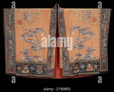 Robe de prêtre taoïste (jiangyi), période Kangxi, 1662-1722, L.53-3/8 x W.48-3/4 po., soie, Chine, 17e-18e siècle Banque D'Images