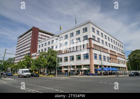 Europahaus und Deutschlandhaus, Stresemannstraße, Kreuzberg, Friedrichshain-Kreuzberg, Berlin, Deutschland *** Légende locale ***, Berlin, Deutschland *** Europahaus et Deutschlandhaus, Stresemannstraße, Kreuzberg, Friedrichshain Kreuzberg, Berlin, Allemagne Légende locale, Berlin, Allemagne crédit : Imago/Alamy Live News Banque D'Images