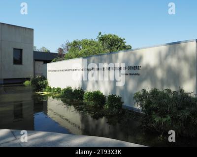 Citation de Nelson Mandela sur un mur du musée de l'apartheid à Soweto, Gauteng, Afrique du Sud Banque D'Images