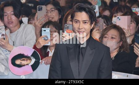 Yokohama, Japon. 22 novembre 2023. L'acteur et chanteur japonais Tomohisa Yamashita assiste à un événement tapis bleu lors du pré-show MTV VMAJ (Video Music Awards Japan) 2023 à Yokohama, préfecture de Kanagawa, Japon, le mercredi 22 novembre 2023. Photo de Keizo Mori/UPI crédit : UPI/Alamy Live News Banque D'Images