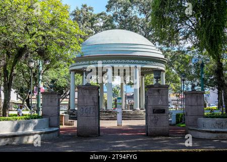 Parque Morazan en el centro urbano de la Ciudad Banque D'Images