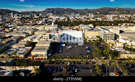 Paramount Studios at Melrose Avenue from Above - Los Angeles Drone Footage - LOS ANGELES, ÉTATS-Unis - 5 NOVEMBRE 2023 Banque D'Images