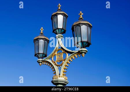 Lantern, Westminster Bridge, Lambeth, Londres. Banque D'Images