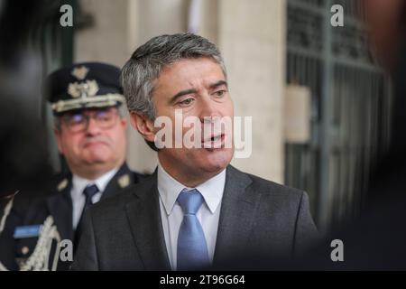 Lisbonne, 20/11/2023 - le ministre de l'intérieur, José Luís Carneiro, a présidé une cérémonie commémorant le 156e anniversaire du Commandement métropolitain de Lisbonne du PSP. Lors de cette cérémonie, le PSP a présenté le plan prévention et visibilité - un plan pour un secteur. Banque D'Images