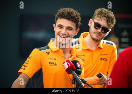 ABU DHABI, ÉMIRATS ARABES UNIS. 23RD NOV 2023. LANDO NORRIS (MCLAREN). AHMAD ALSHEHAB/Alamy Live News Banque D'Images