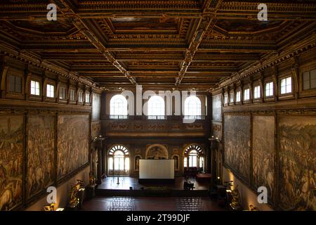 Salone dei Cinquecento, dans le Palazzo Vecchio, à Florence. Italie Banque D'Images