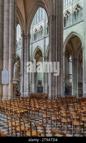 Paysage à l'intérieur de la cathédrale d'Amiens à Amiens, une ville et commune dans le nord de la France. Elle est la capitale du département de la somme dans la région des hauts Banque D'Images