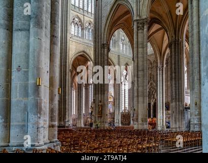 Paysage à l'intérieur de la cathédrale d'Amiens à Amiens, une ville et commune dans le nord de la France. Elle est la capitale du département de la somme dans la région des hauts Banque D'Images