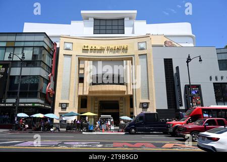 Los Angeles, CA, États-Unis - 29 juillet 2023 : Dolby Theatre sur Hollywood Boulevard. Dolby Theatre est un auditorium de spectacle vivant dans l'Ovation Hollywood SH Banque D'Images