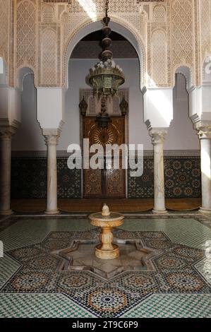 Mausolée de Mulay Ismail (17-18th siècle). Meknes (site du patrimoine mondial), Maroc. Banque D'Images