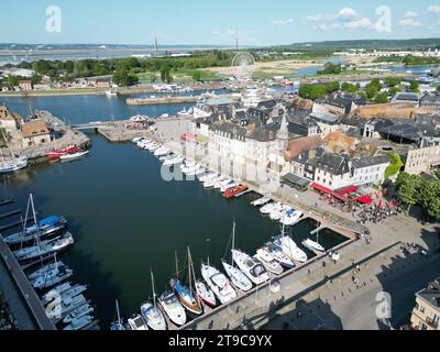 Honfleur port France drone aérien été Banque D'Images