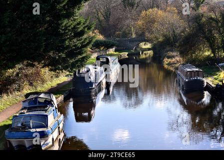 Le Monmouthshire et le canal de Brecon à Crickhowell, Powys, pays de Galles, Royaume-Uni photo de Richard Williams Banque D'Images