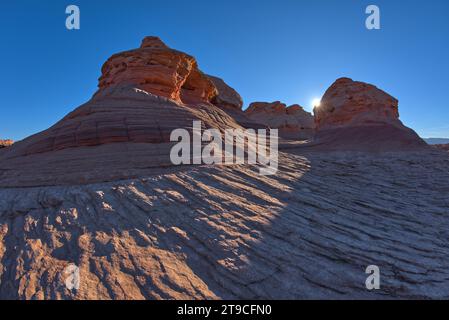 La crête rocheuse ouest de la New Wave le long de la Beehive Trail dans le Glen Canyon Recreation Area près de page Arizona. Banque D'Images