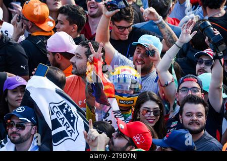 Sao Paulo, Brésil. 5 novembre 2023. Fans, Grand Prix de F1 du Brésil à Autodromo Jose Carlos Pace le 5 novembre 2023 à Sao Paulo, Brésil. (Photo de HOCH ZWEI) crédit : dpa/Alamy Live News Banque D'Images