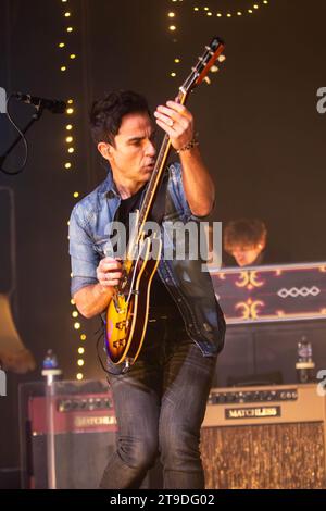 Bexhill , Royaume-Uni. Vendredi 24 novembre 2023 Kelly Jones de Far From Saints se produit au Pavillon de la Warr © Jason Richardson / Alamy Live News Banque D'Images