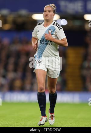 Londres, Royaume-Uni. 23 novembre 2023. Thea Greboval de Paris FC lors du match de la Ligue des Champions de l'UEFA Womens à Stamford Bridge, Londres. Le crédit photo devrait se lire : Paul Terry/Sportimage crédit : Sportimage Ltd/Alamy Live News Banque D'Images