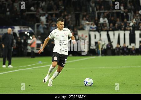 Romero de Corinthians lors du match contre Bahia lors de la 35e manche du Championnat brésilien, à la Neo Química Arena, à l’est de São Paulo, ce vendredi 24e. Crédit : Brazil photo Press/Alamy Live News Banque D'Images