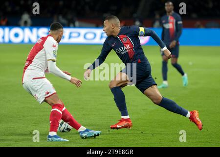 Paris, France. 24 novembre 2023. Kylian Mbappe du PSG lors du match de championnat de France de Ligue 1 entre le Paris Saint-Germain et L'AS Monaco le 24 novembre 2023 au Parc des Princes à Paris, France - photo Jean Catuffe/DPPI crédit : DPPI Media/Alamy Live News Banque D'Images
