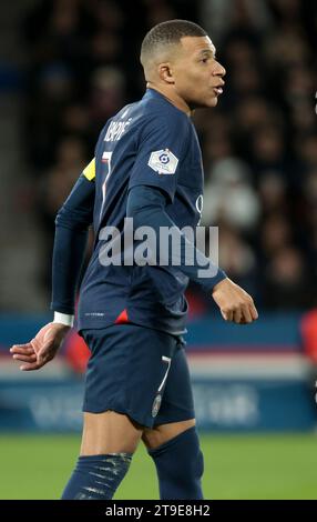 Paris, France. 24 novembre 2023. Kylian Mbappe du PSG lors du match de championnat de France de Ligue 1 entre le Paris Saint-Germain et L'AS Monaco le 24 novembre 2023 au Parc des Princes à Paris, France - photo Jean Catuffe/DPPI crédit : DPPI Media/Alamy Live News Banque D'Images