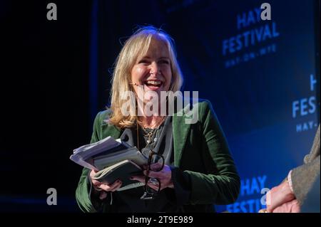 Hay-on-Wye, pays de Galles, Royaume-Uni. Vendredi 24 novembre 2023. Chris Bryant et Dominic Grieve discutent avec Jennifer Nadel au Hay Festival Winter Weekend 2023. Crédit : Sam Hardwick/Alamy Live News. Banque D'Images