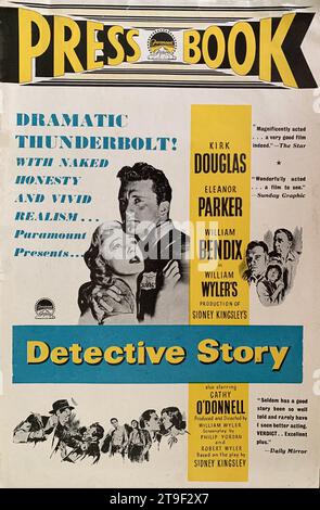 KIRK DOUGLAS ELEANOR PARKER WILLIAM BENDIX CATHY O'DONNELL GEORGE MACREADY JOSEPH WISEMAN HORACE McMahon et LEE ACCORDENT dans DETECTIVE STORY 1951 réalisateur / producteur WILLIAM WYLER basé sur la pièce de Sidney Kingsley scénario Philip Yordan et Robert Wyler costumes Edith Head Paramount Pictures Banque D'Images