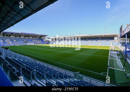 Portsmouth, Royaume-Uni. 25 novembre 2023. Vue au sol à l'intérieur du stade pendant le match de Sky BET EFL League One de Portsmouth FC contre Blackpool FC à Fratton Park, Portsmouth, Angleterre, Royaume-Uni le 25 novembre 2023 crédit : Every second Media/Alamy Live News Banque D'Images