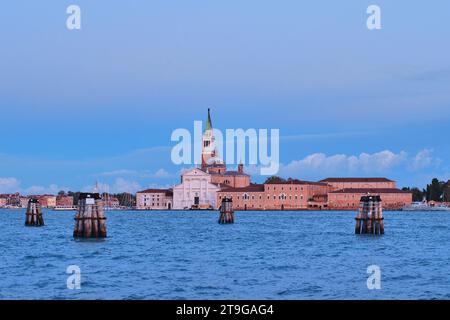 Venise, Italie - novembre 9 2023 : l'île et l'église San Giorgio Maggiore Banque D'Images