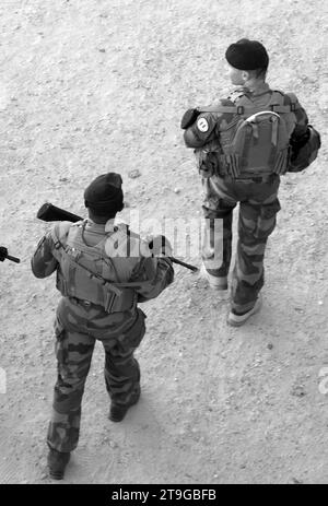 Paris, France - 2 septembre 2019 : une patrouille militaire dans le centre de Paris. Banque D'Images