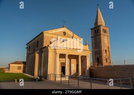 Église Notre Dame de l'Ange sur la plage de Caorle, Italie, Santuario della Madonna dell'Angelo Banque D'Images