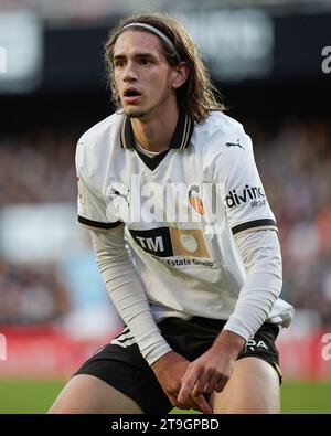 Valencia, Espagne. 25 novembre 2023. Yarek de Valencia CF lors du match de la Liga entre Valencia CF et RC Celta a joué au Mestalla Stadium le 25 novembre à Valence en Espagne. (Photo de Jose Torres/PRESSINPHOTO) crédit : PRESSINPHOTO SPORTS AGENCY/Alamy Live News Banque D'Images