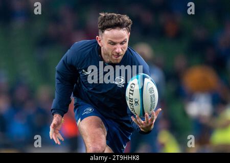 Dublin, Irlande. 25 novembre 2023. Hugo Keenan de Leinster lors du match du United Rugby Championship Round 6 entre Leinster Rugby et Munster Rugby à Aviva Stadium à Dublin, Irlande le 25 novembre 2023 (photo par Andrew SURMA/ crédit : SIPA USA/Alamy Live News Banque D'Images